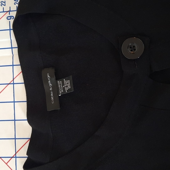 Cable & Guage 3/4 Sleeve Cardigan - Picture 6 of 6